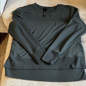 Army green Long Sleeve Sweatshirt